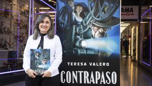 Teresa Valero, en Barcelona, presentando Contrapaso 2. 