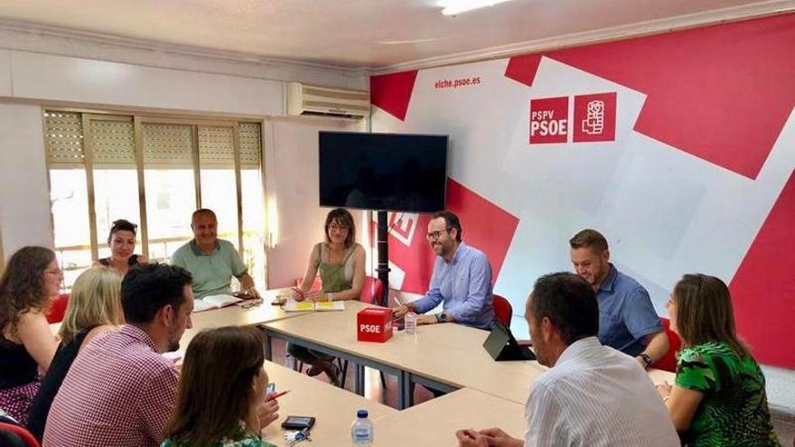 Carlos González tendrá dedicación exclusiva en el PSOE de Elche