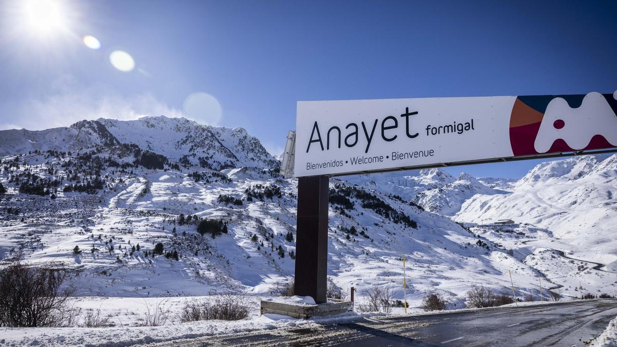 Entrada a la estación de esquí de Formigal