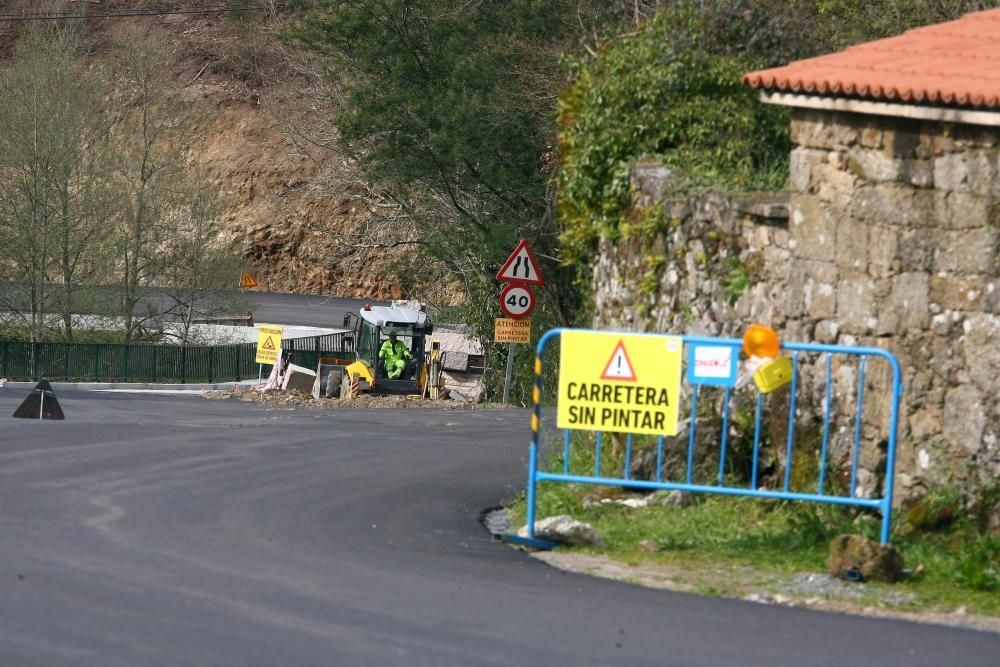 Polémica por las obras en la carretera que une Liñares y Valboa