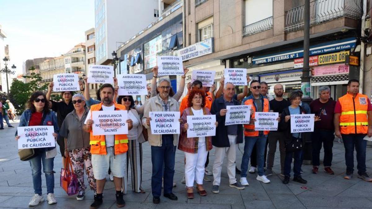 Una protesta del BNG por la ambulancia medicalizada, hace un año.