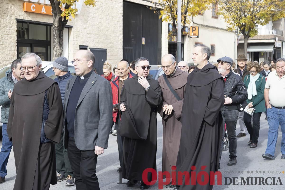 Así ha sido el traslado del cuatro y la reliquia de Santa Teresa de Jornet desde el Asilo hasta la Parroquia de la Concepción en Caravaca