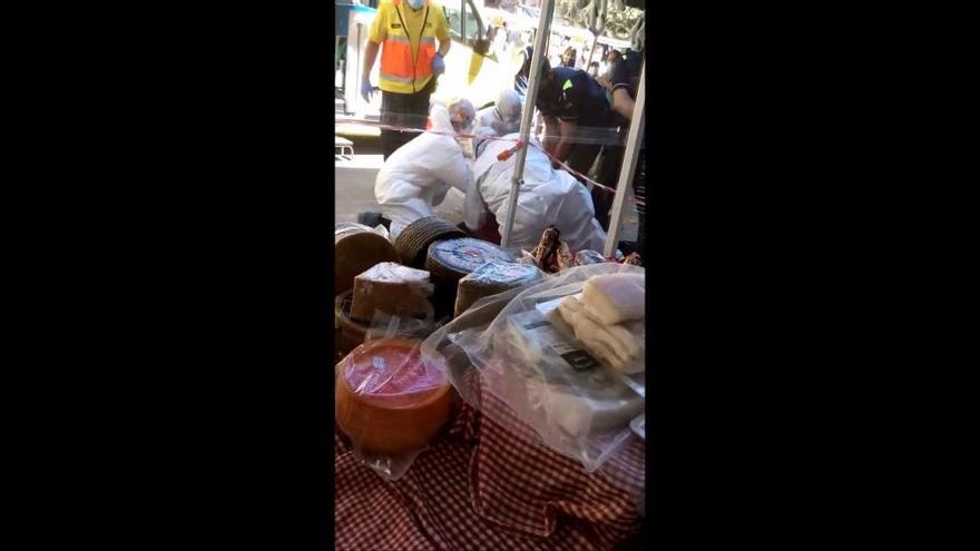 Detingut un home ebri i que deia que tenia la covid al mercat de Cardona