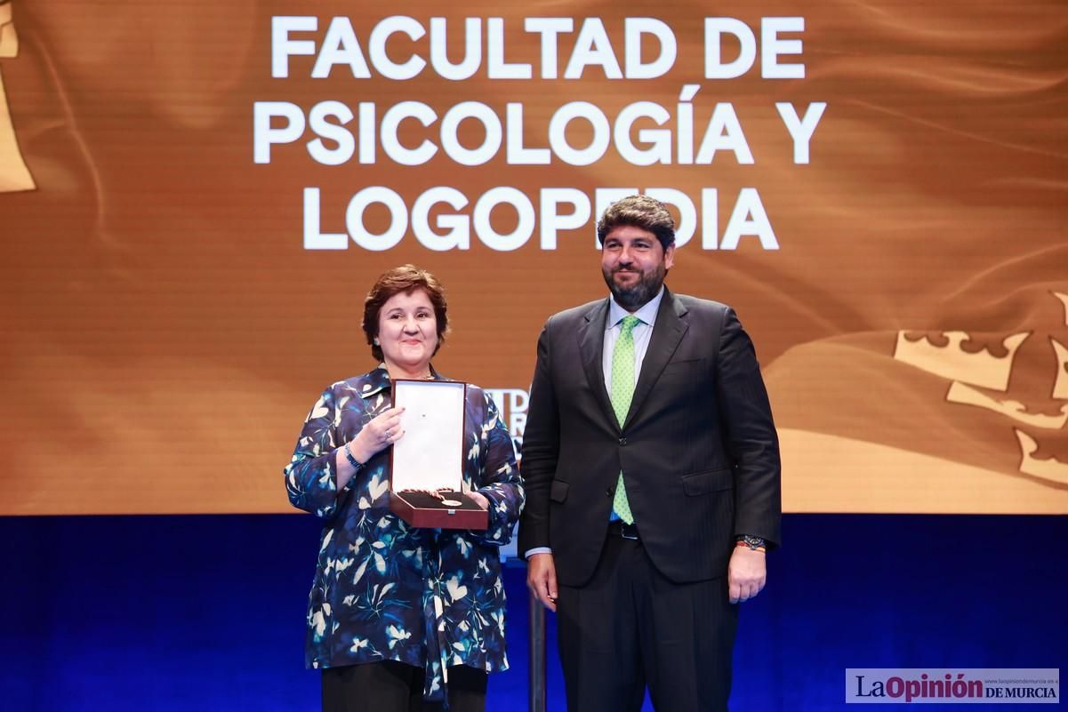 Así ha sido el acto institucional del Día de la Región de Murcia en el Teatro Romea