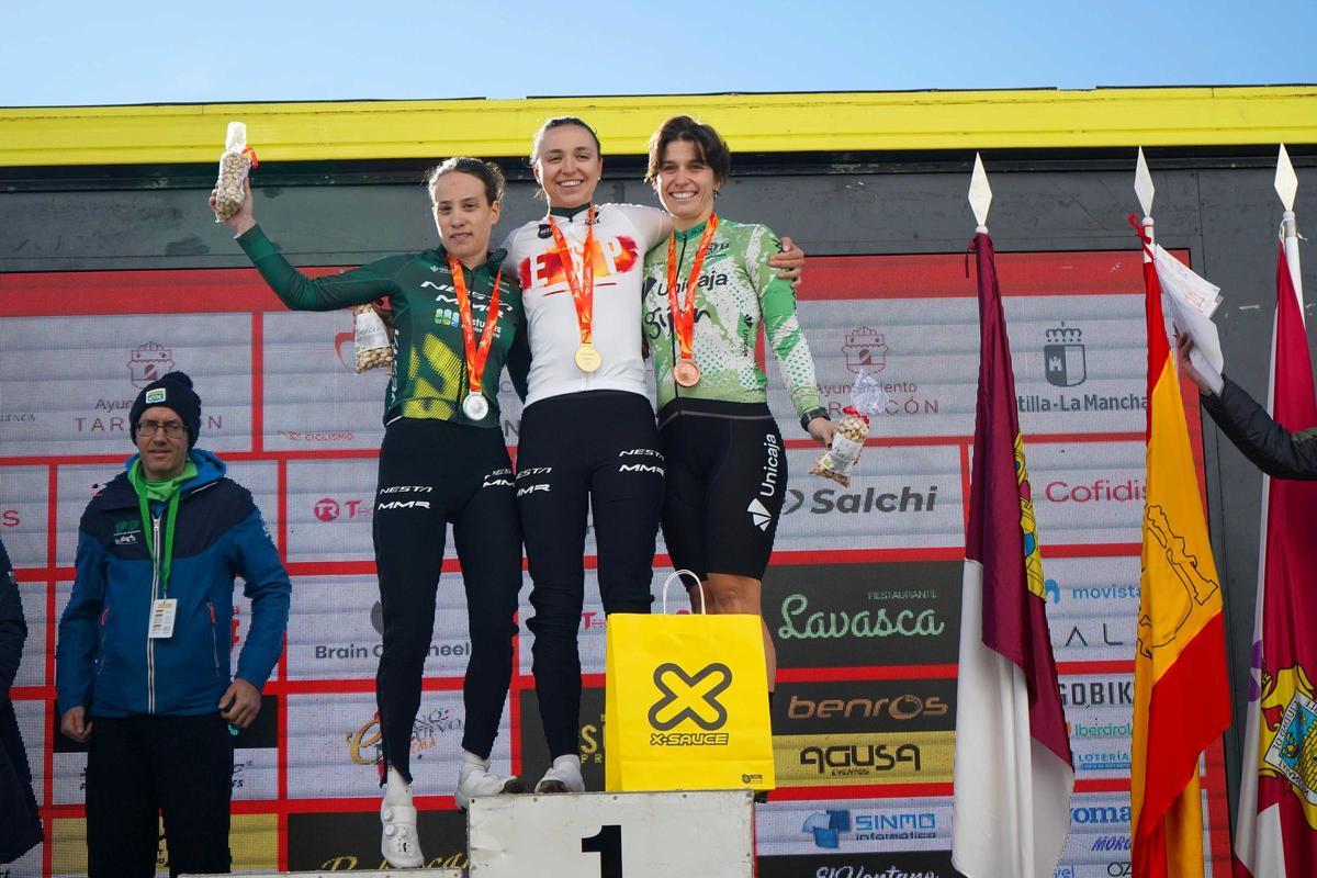 Sofía Rodríguez, en lo alto del podio