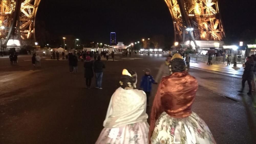 Así fue la fiesta fallera en París