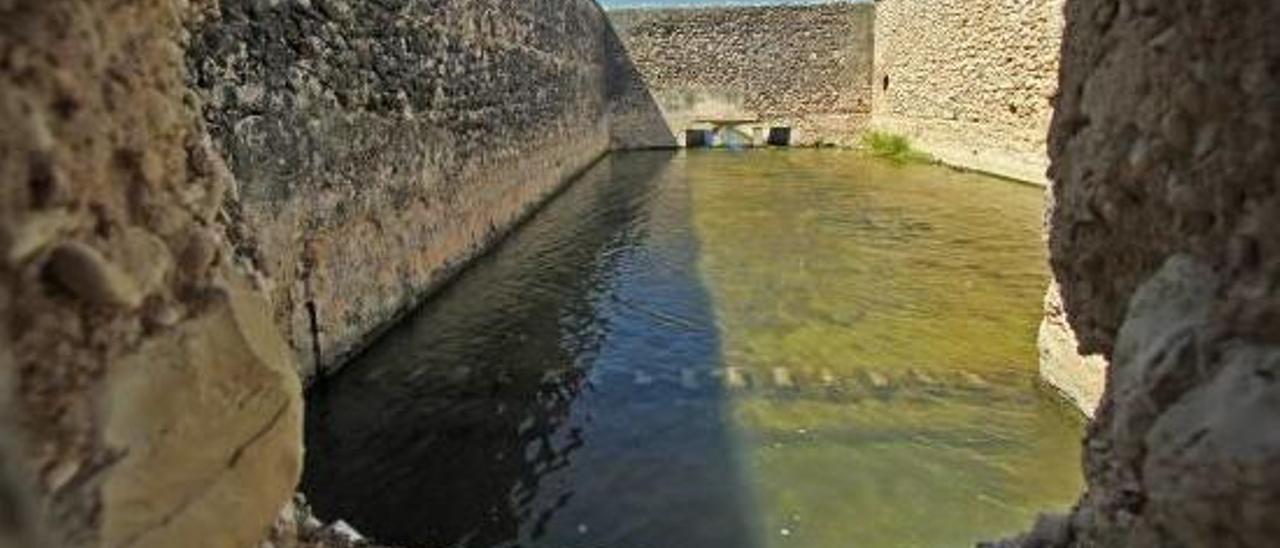 El Tribunal de las Aguas se interesa  por el patrimonio hídrico de Potries