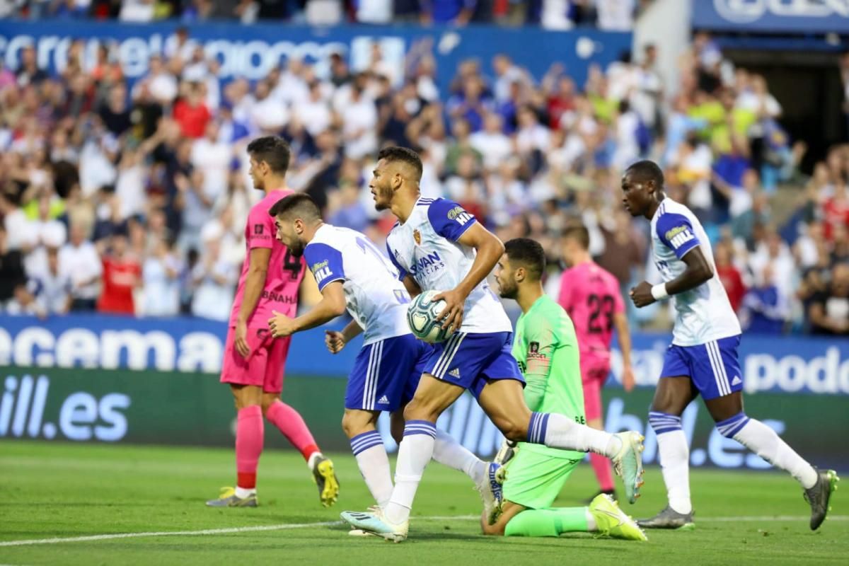 Partido del Real Zaragoza ante el Málaga