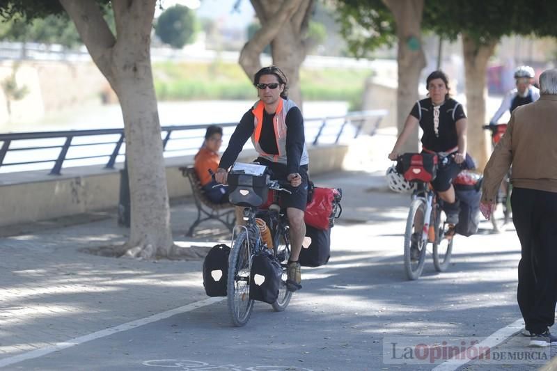 Protesta en bicicleta contra el fracking