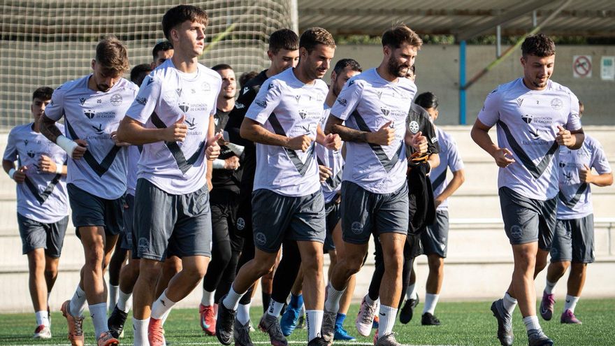 Tercer test veraniego para el Coria ante el Córdoba B en La Isla