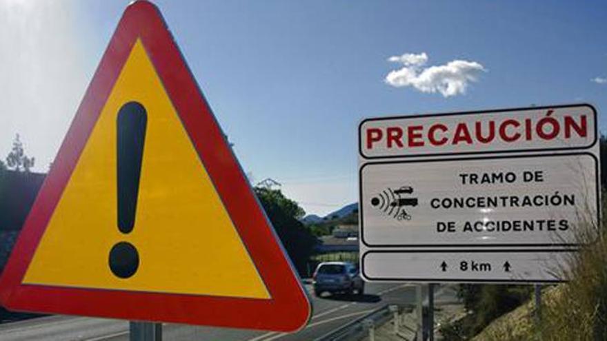 Extremadura tiene ocho de los tramos de carretera más peligrosos del país