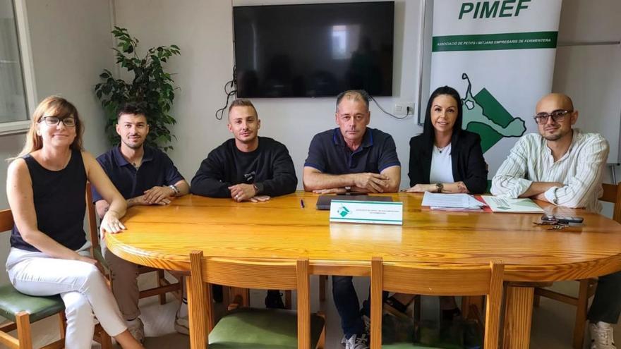 La directiva de Pimef con la nueva asociación ABRO.