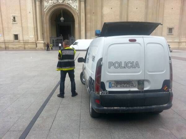 Fotogalería: Explosión en el interior de la basílica del Pilar