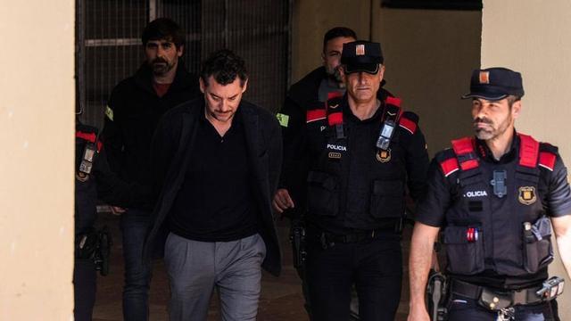 Jonathan Andic entrant als jutjats de Martorell a causa de la detenció per presumpte homicidi del seu pare Isak Andic.