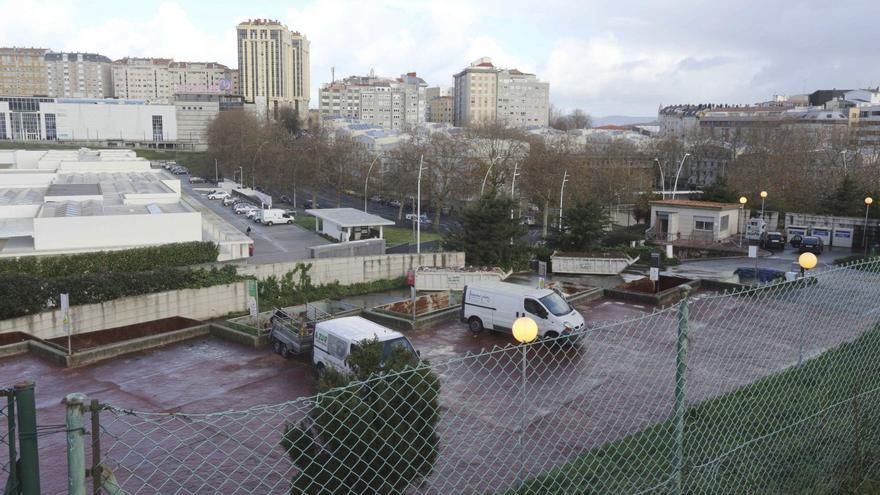 Panorámica de las instalaciones del punto limpio de la ronda de Outeiro, este viernes. |  Iago López