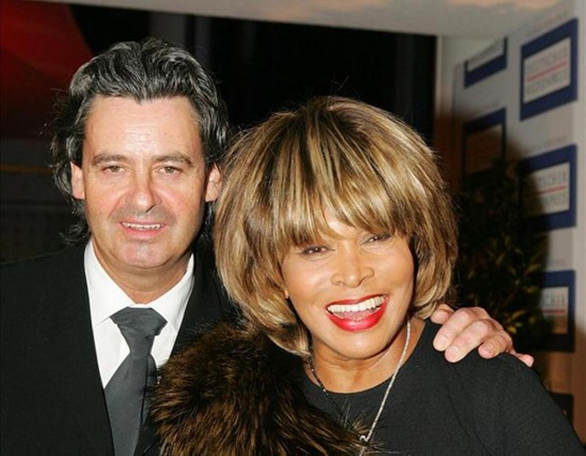Tina Turner i la seva parella, Erwin Bach, en una imatge del 2004. Tina Turner i la seva parella, Erwin Bach, en una imatge del 2004.