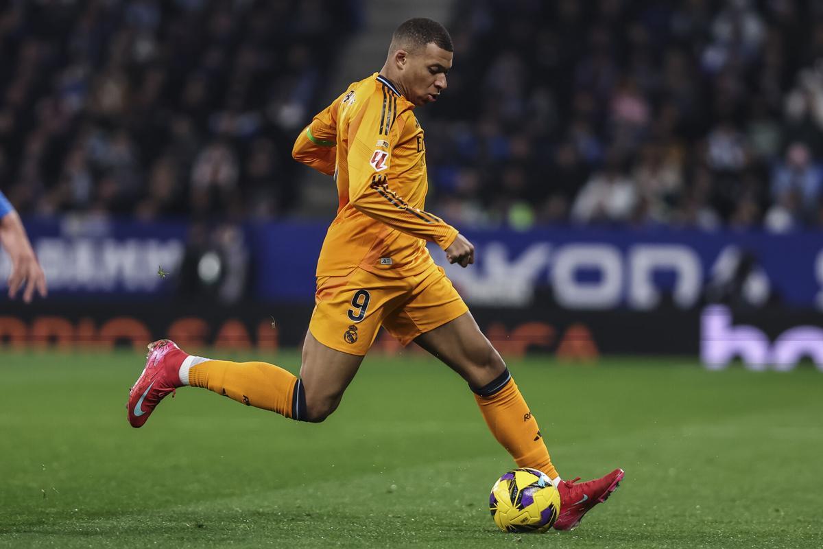 Kylian Mbappe of Real Madrid in action during the Spanish league, La Liga EA Sports, football match played between RCD Espanyol and Real Madrid at RCDE Stadium on February 01, 2025 in Cornella, Barcelona, Spain. AFP7 01/02/2025 ONLY FOR USE IN SPAIN. Javier Borrego / AFP7 / Europa Press;2025;Soccer;Sport;ZSOCCER;ZSPORT;RCD Espanyol v Real Madrid - La Liga EA Sports;