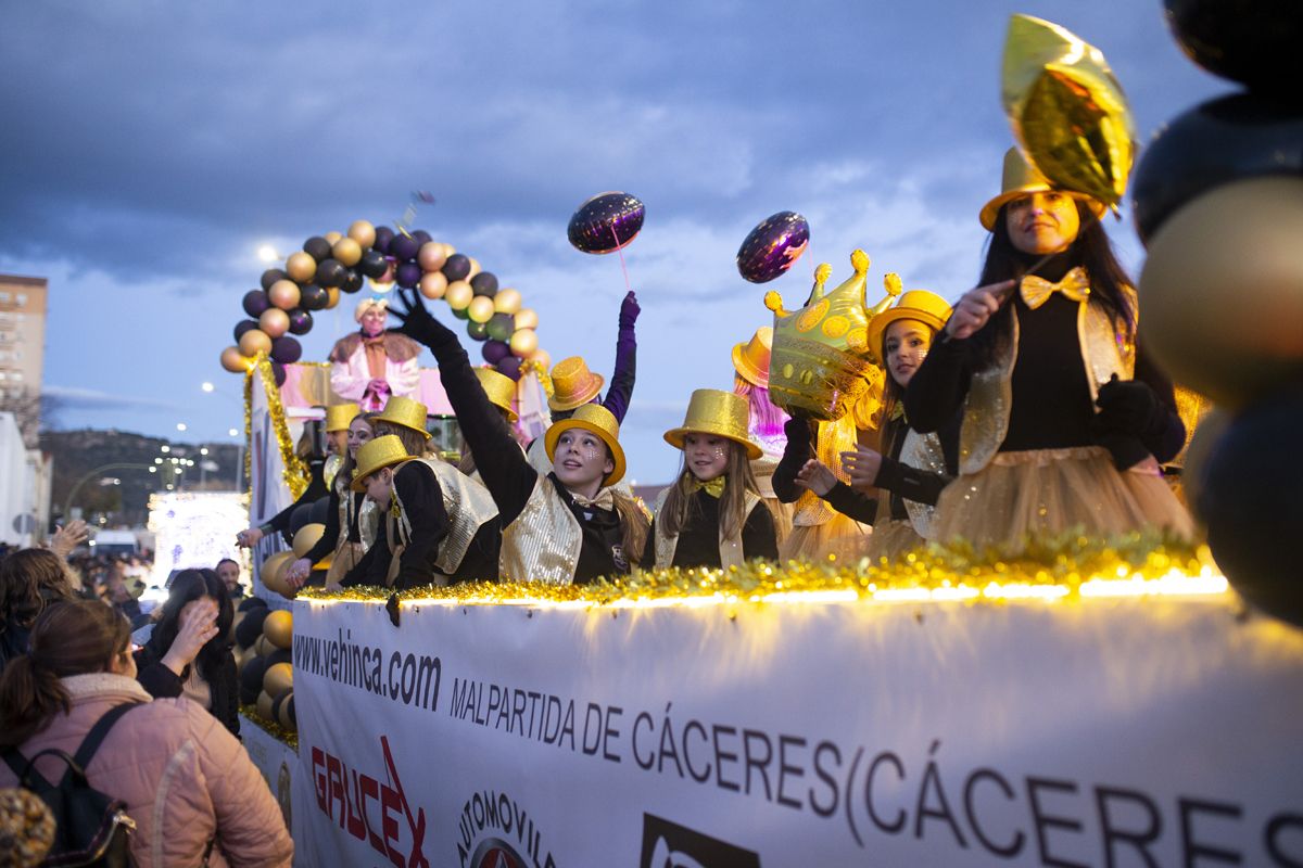 Fotogalería | Así fue la cabalgata de Reyes Magos en Cáceres