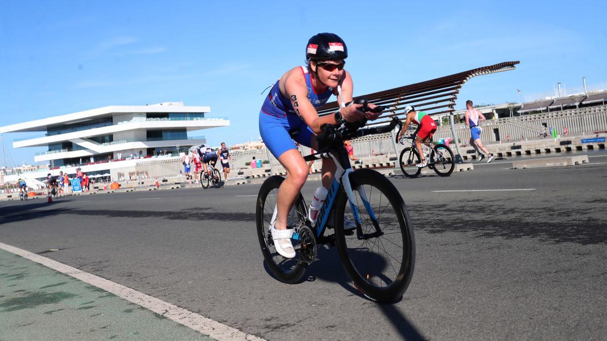 Búscate en las imágenes del campeonato de Europa de Triatlón . Distancia Olímpica