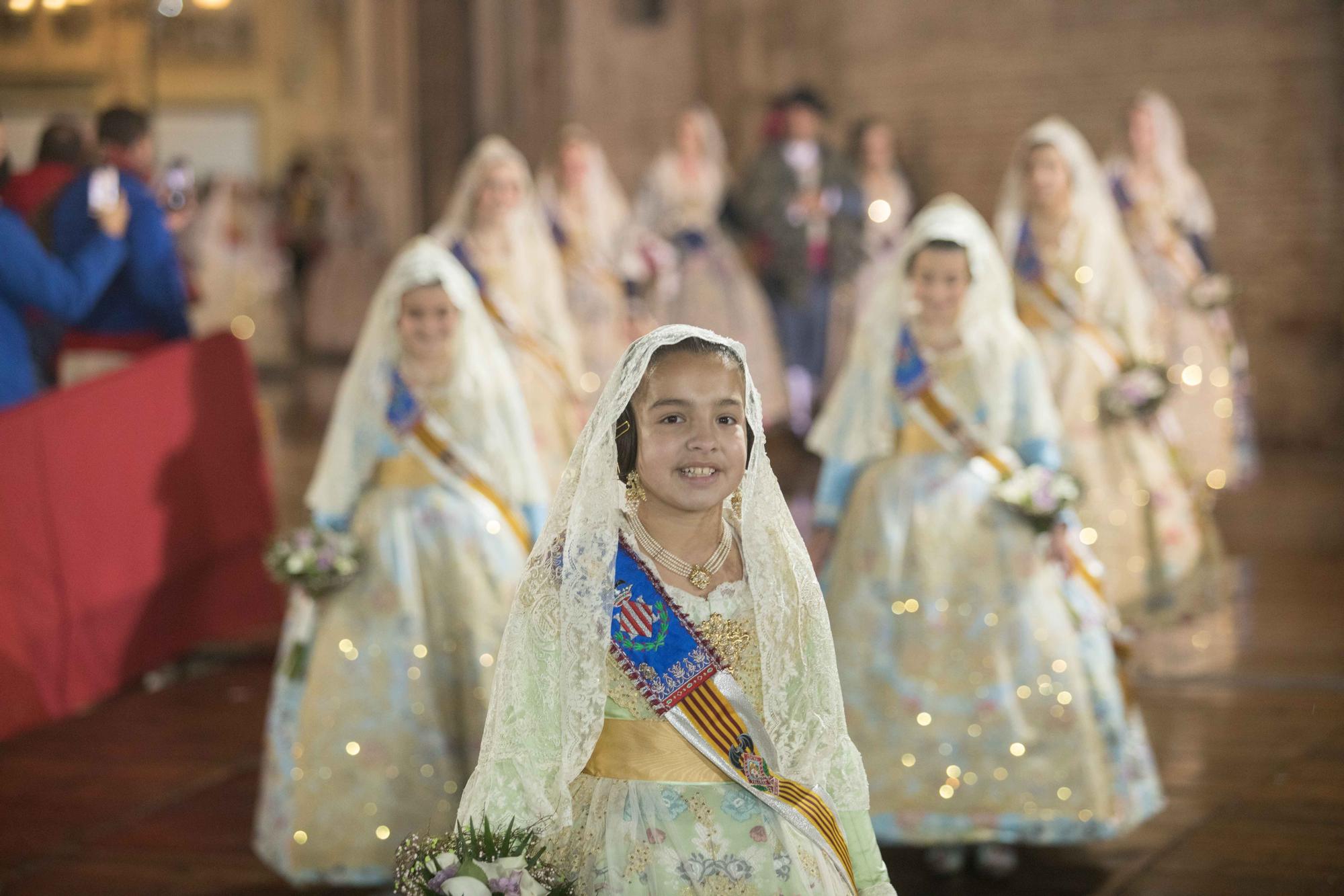 La fallera mayor infantil llega a la Mare de Déu