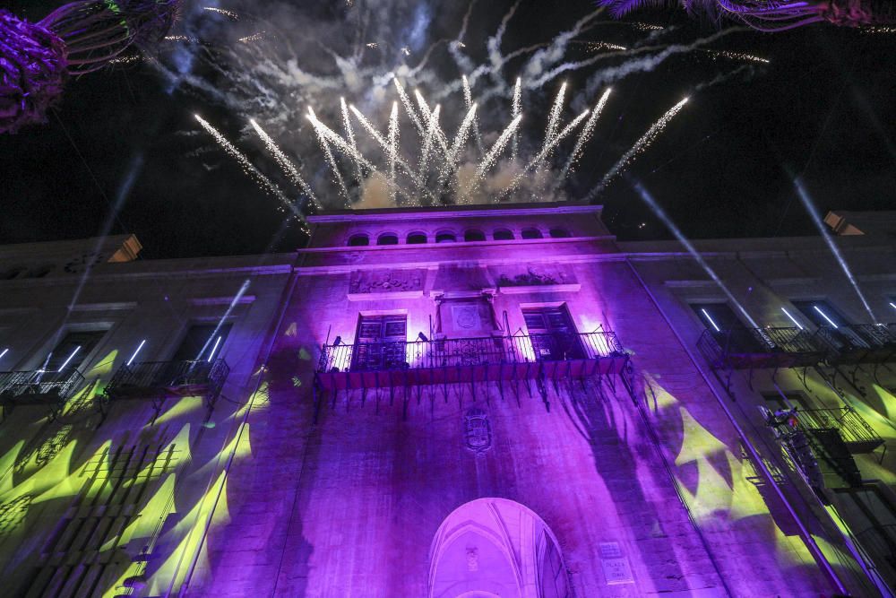 El pregón de las fiestas de Elche, en imágenes