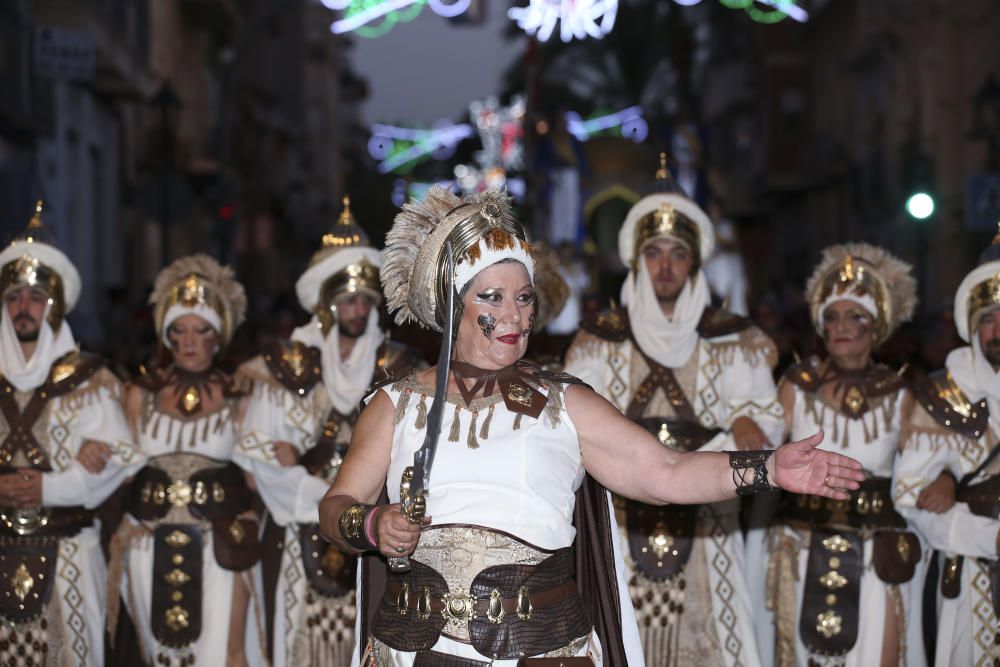 Los Moros y Cristianos de Aspe viven un desenlace espectacular