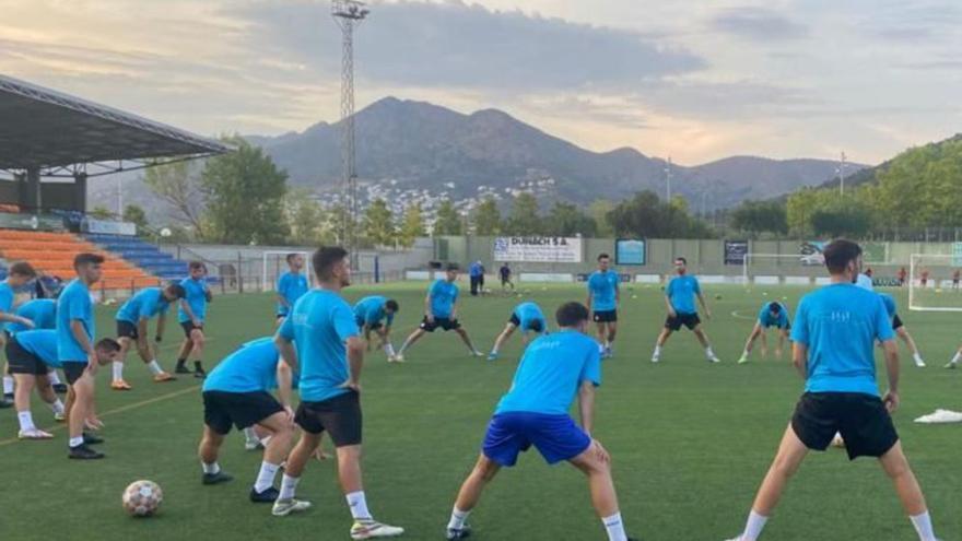 El primer equip del Roses City ja comença a rodar