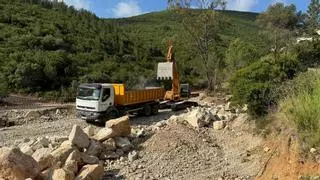 El Consell reabre los tramos clave de las pistas forestales destrozadas por la dana
