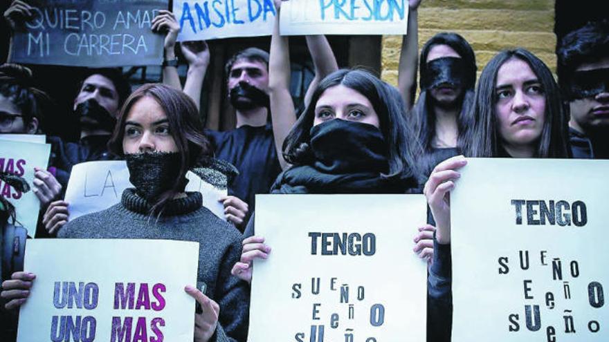 Protesta de universitarios.