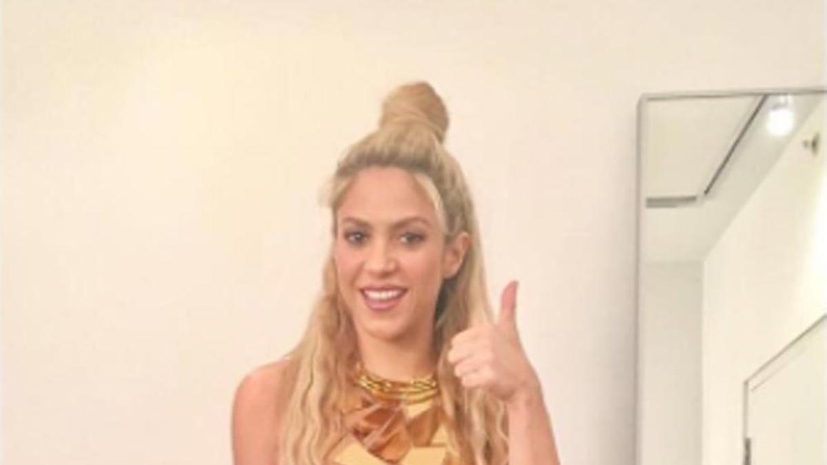 Shakira presenta 'El Dorado' muy dorada