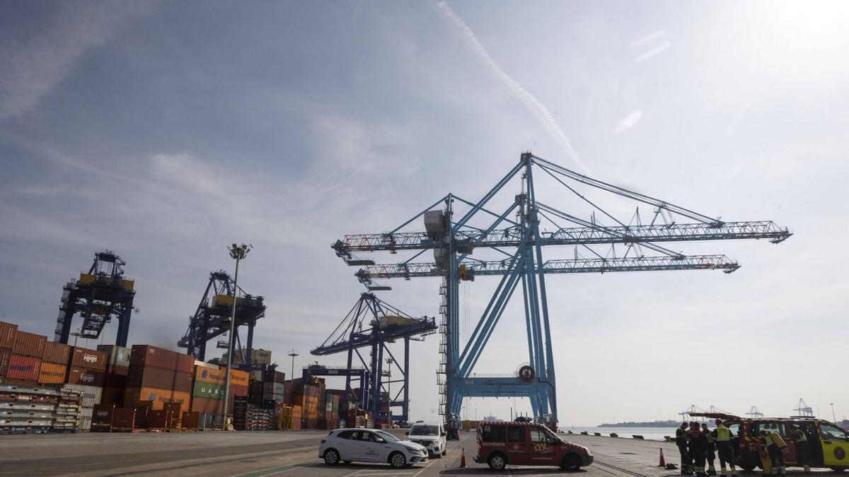 Terminal de contenedores del puerto de València, en una imagen de archivo.