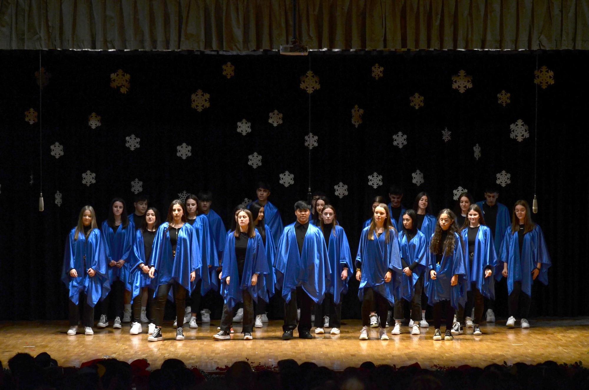 Navidad en Benavente: Creatividad, trabajo en equipo y mucha diversión en el San Vicente de Paúl