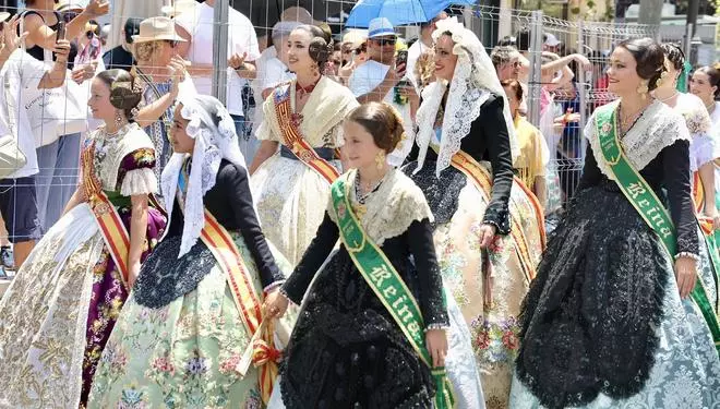 Tercera mascletà de Hogueras con Alicante, València y Castelló