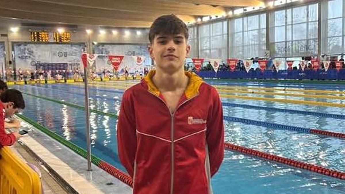 Jaime Carro logra la mínima y llevará al Natación San José Obrero a los Campeonatos del España