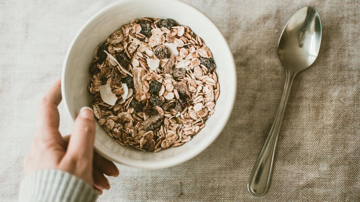El cereal que debes tomar por la noche por sus propiedades sedantes y sus beneficios para adelgazar