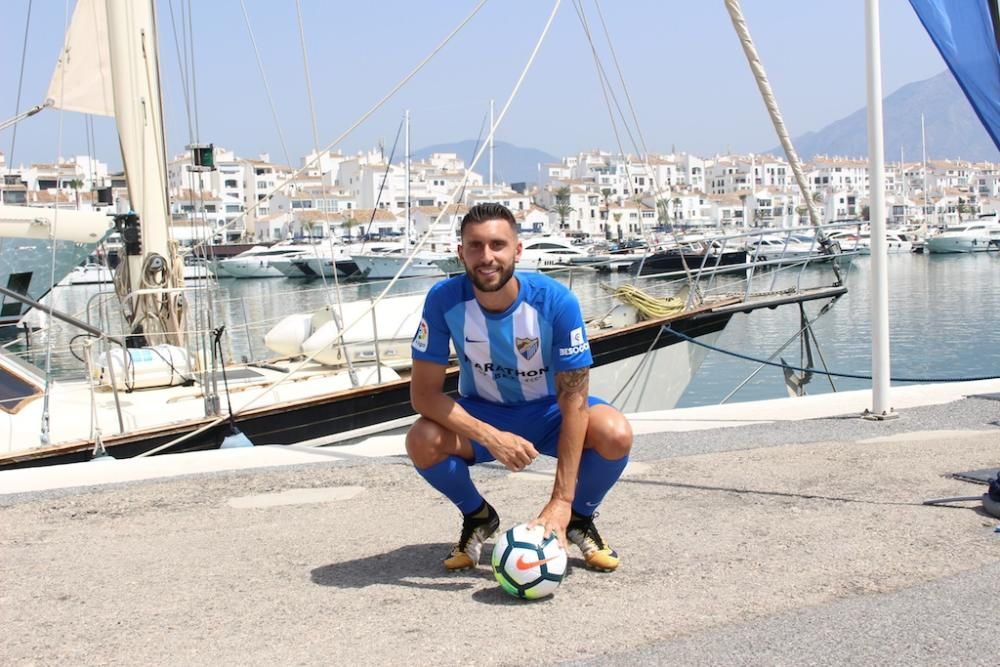 Presentación de Borja Bastón como jugador del Málaga CF.