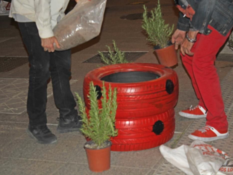 Los vecinos de Nou Llevant protestan contra los aparcamientos sobre la acera