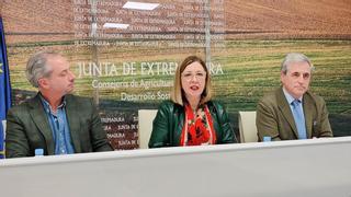 Extremadura financiará cursos de caza: «Es un sector serio, que mueve mucho dinero y no puede quedarse atrás», dice Higuero