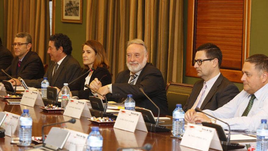 Reunión del consejo de administración esta mañana. // Ricardo Grobas