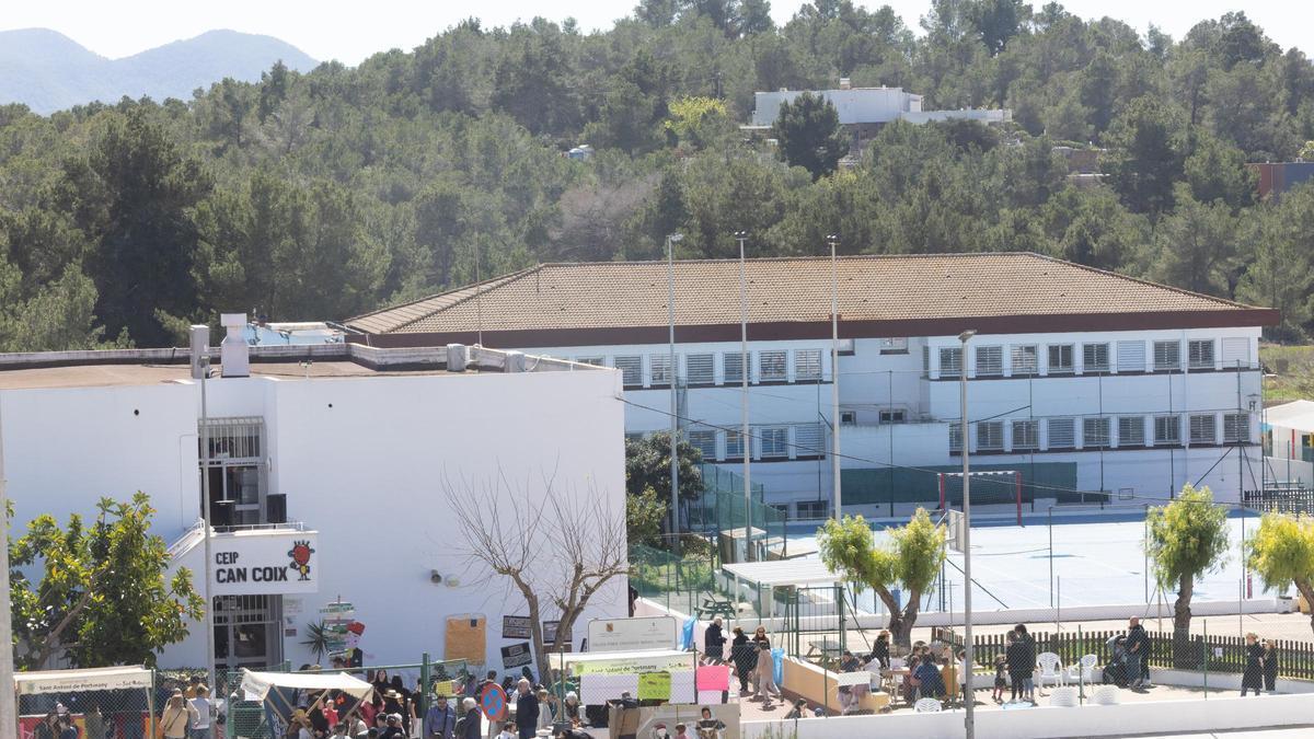 DEPORTE ESCOLAR | Podemos quiere prohibir que se juegue a fútbol en los colegios de Ibiza