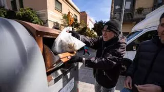 Catalunya no obligará a implantar el puerta a puerta ni los contenedores inteligentes hasta 2030
