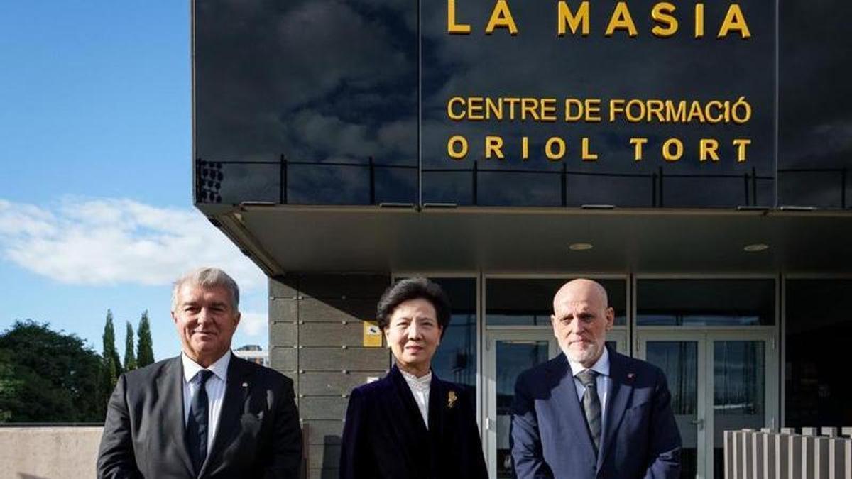 Javier Tebas llega con una delegación china a Barcelona para reunirse con el Barça