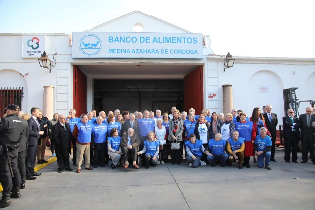 La Reina Sofía visita el Banco de Alimentos en Córdoba