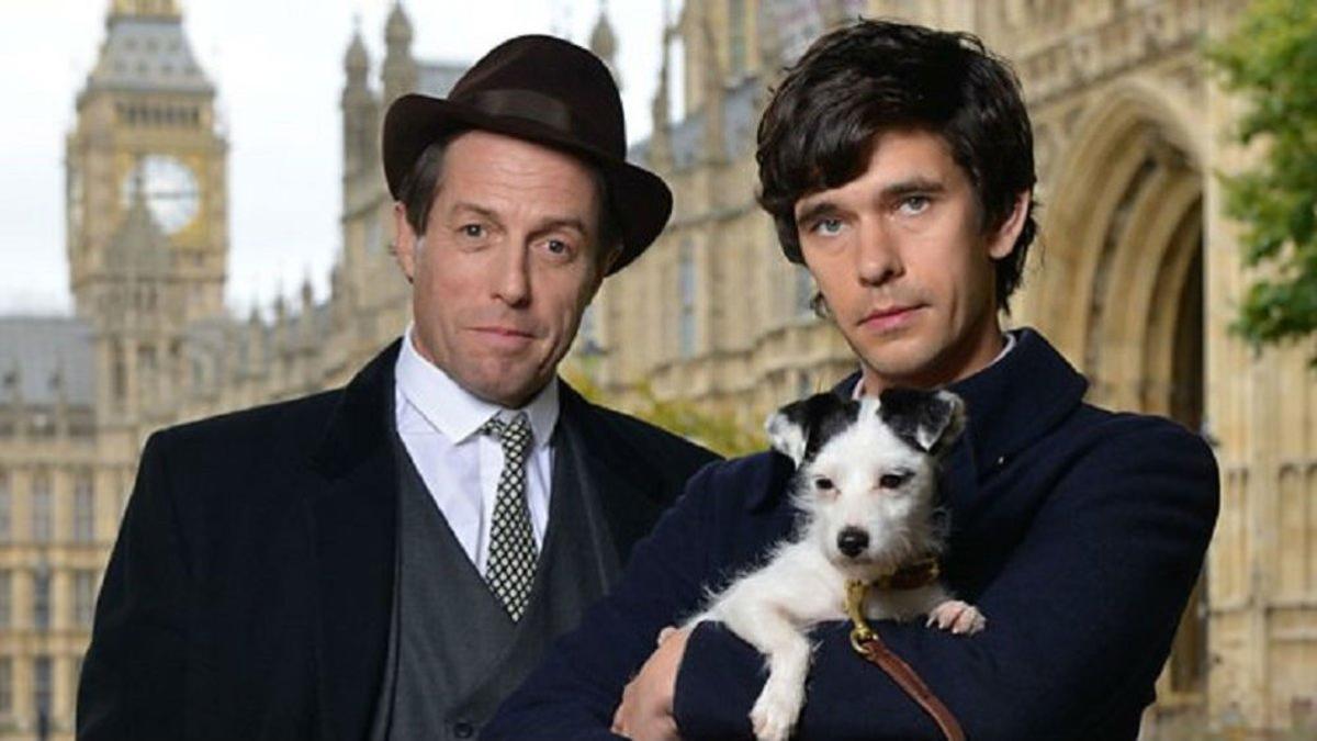 Hugh Grant y Ben Whishaw, en una imagen promocional de 'A very english scandal'