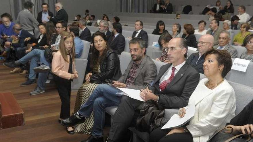 Xulio Ferreiro y Jesús Vázquez Almuíña, en la gala.