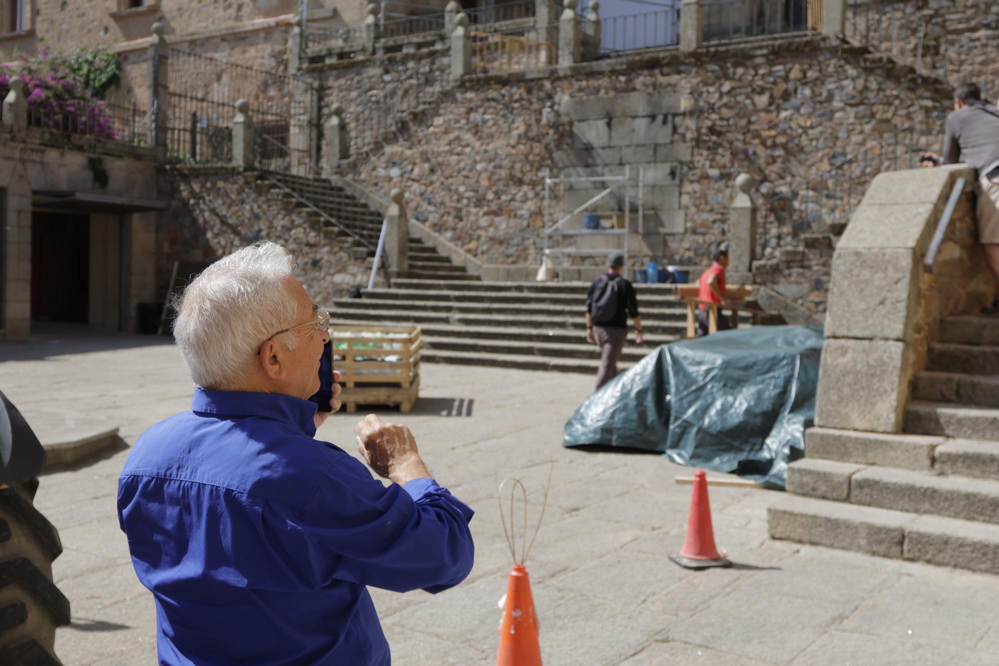 La Fuente de los Leones vuelve a Cáceres