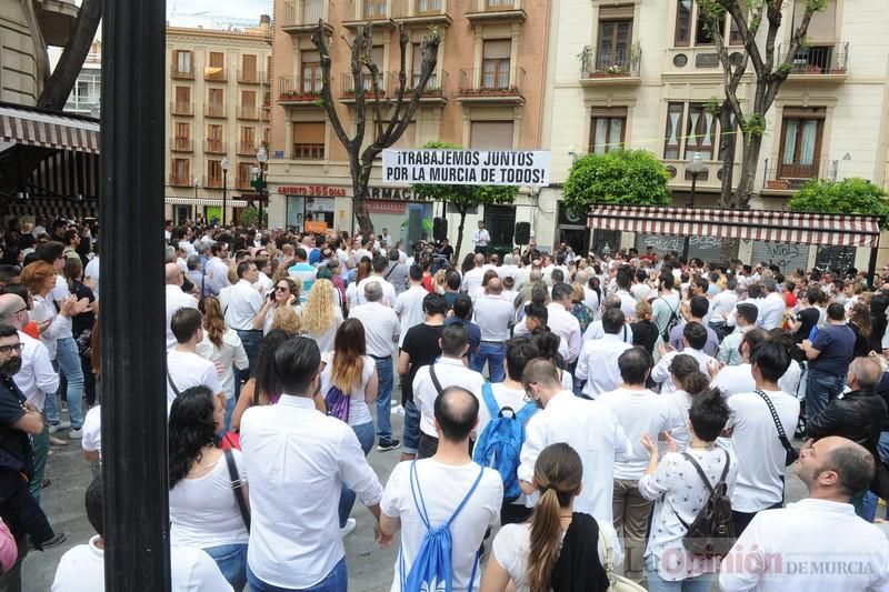 "Cerramos por Murcia y los murcianos"