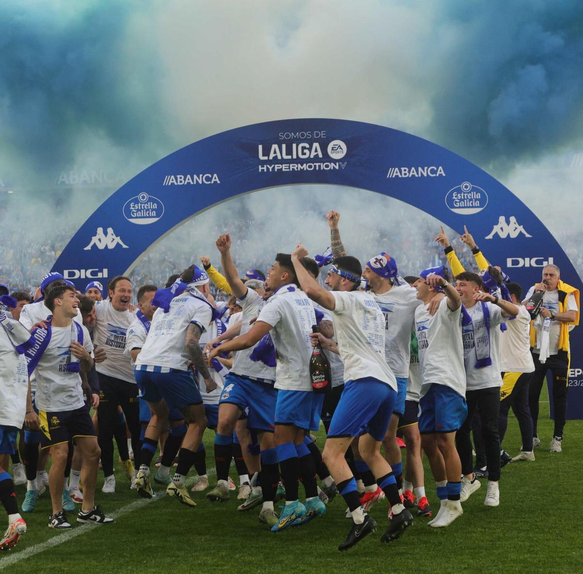 ASCENSO DEPORTIVO SEGUNDA DIVISIÓN La fiesta final del Dépor por el ...