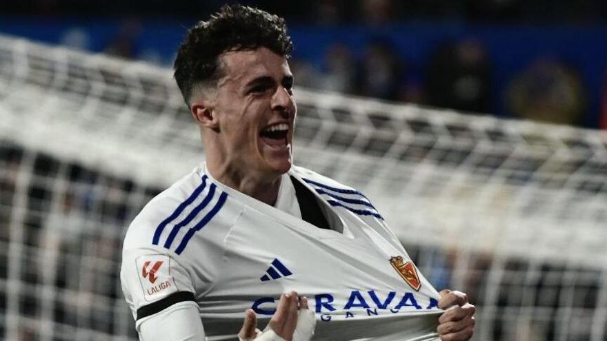 Alejandro Francés celebrando el último gol del Real Zaragoza