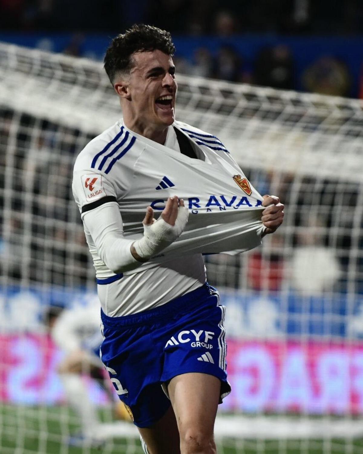 Alejandro Francés celebrando el último gol del Real Zaragoza